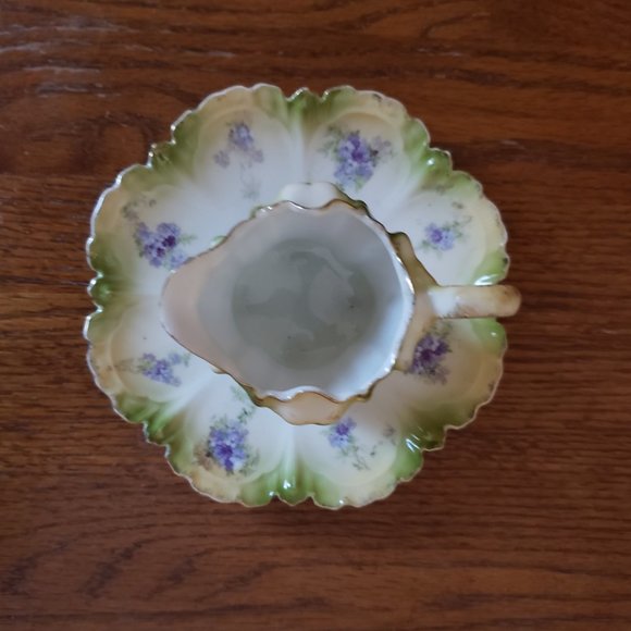 Antique RS Prussia Germany Purple Green Floral Gold Trim Footed Creamer & Saucer - Picture 5 of 8